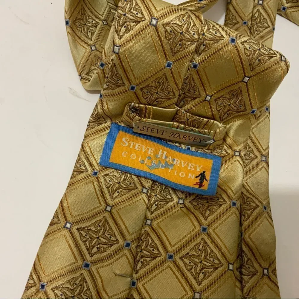 Steve Harvey Collection Silk Tie